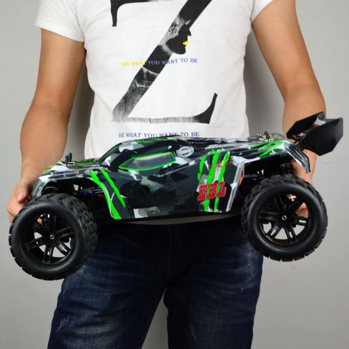 1:8 60-70KM/H High Speed VRX RH818 RC Car Radio Controlled Electric Racing Truck 4WD Model Vehicle PVC Body Rear Wing Hobby Toy