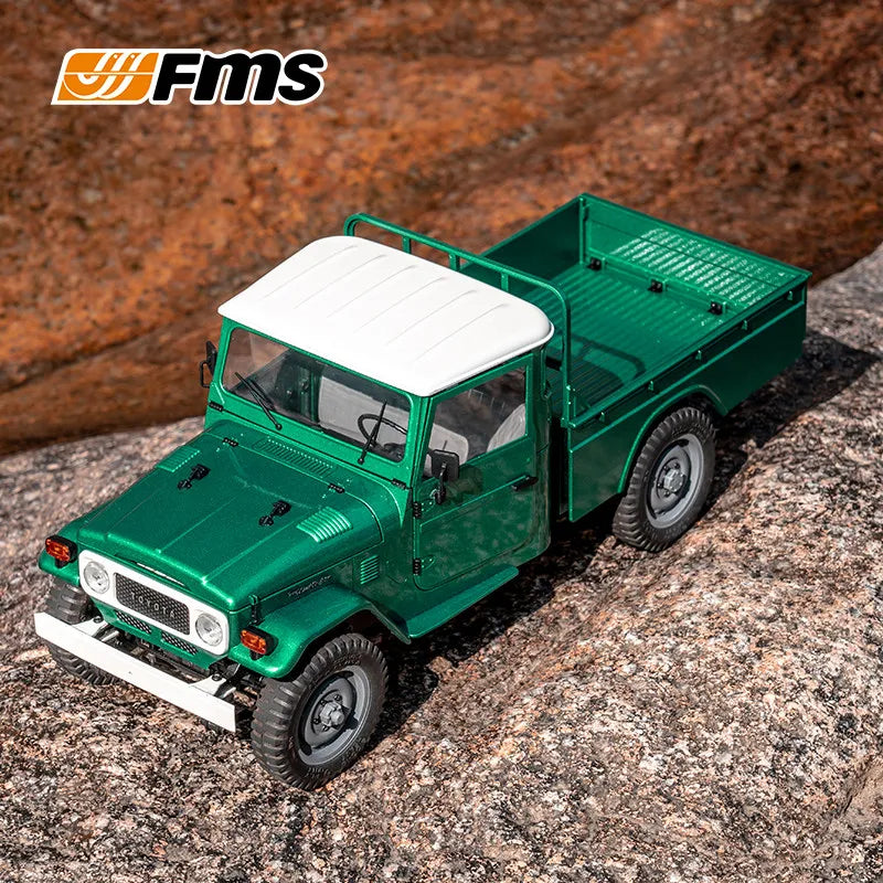FMS 1/12 FJ45 Pickup Truck Authentic Authorized Simulation Off-Road Vehicle Model Four-Wheel Drive RTR Remote Control Climbing