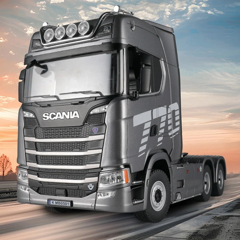 RC Semi Trailer Truck 1:18 with Sound and Lights Remote Control Flatbed Tractor Engineering Car 770S Model Toy HUINA 1501
